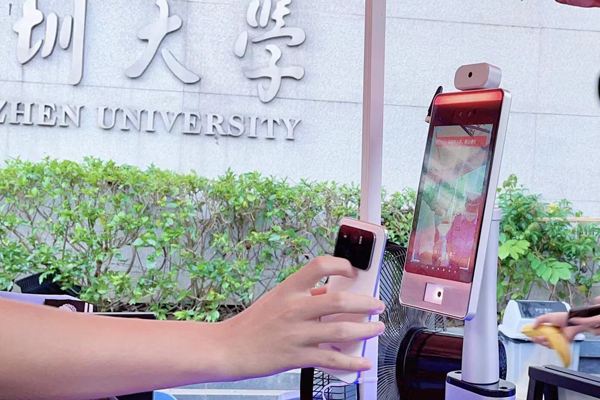 智能門(mén)禁管理系統(tǒng)走入校園，助力疫情防控