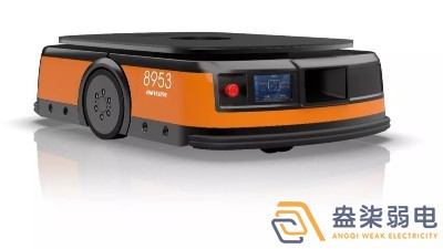 工廠搬運機器人選型，先搞清楚這三個問題再下單