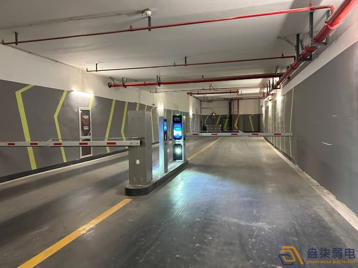 智慧停車管理系統怎么選？園區廠區避坑指南